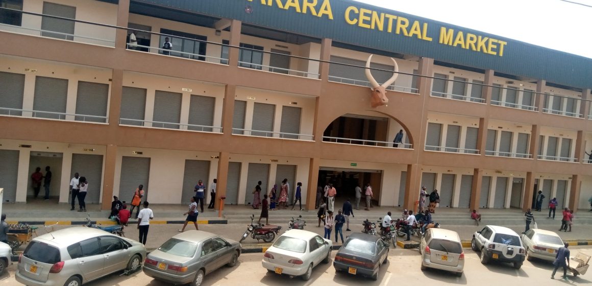 Vendors Finally Enter Mbarara Central Market